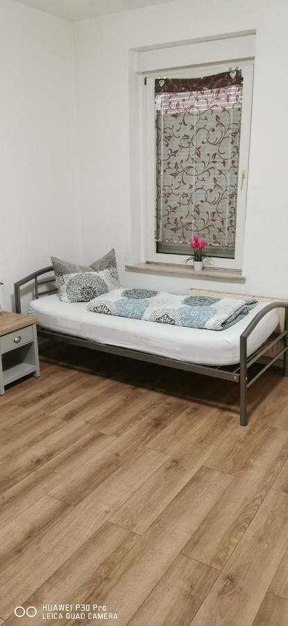 Monteurwohnung 1 Bitterfeld Экстерьер фото