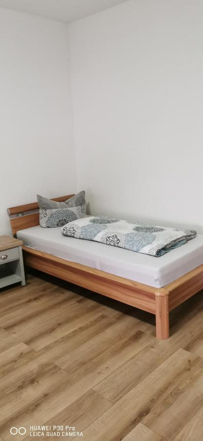 Monteurwohnung 1 Bitterfeld Экстерьер фото